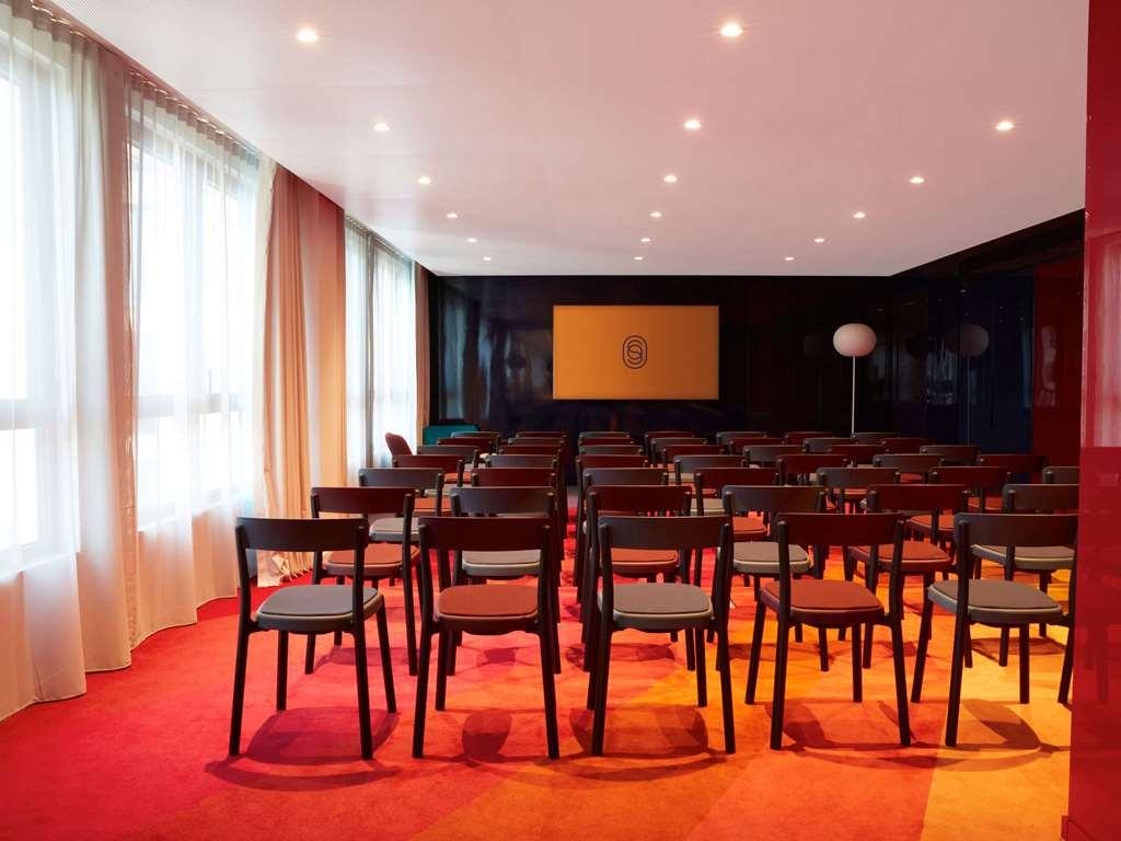 So/ Paris Hotel Съоръжения снимка